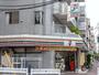 コンビニ　写真（コンビニ）まで100m