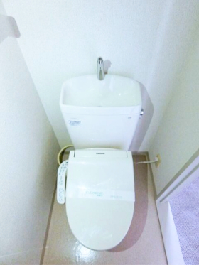 ＪＲ総武線 津田沼駅 徒歩7分 5階建 築35年のトイレ写真