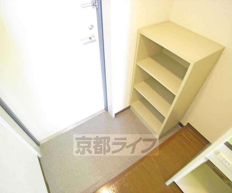 ホーユウコンフォルト西陣の玄関写真
