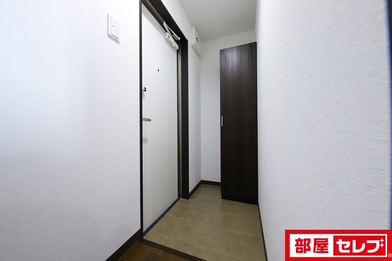 Loisir志賀本通の玄関写真