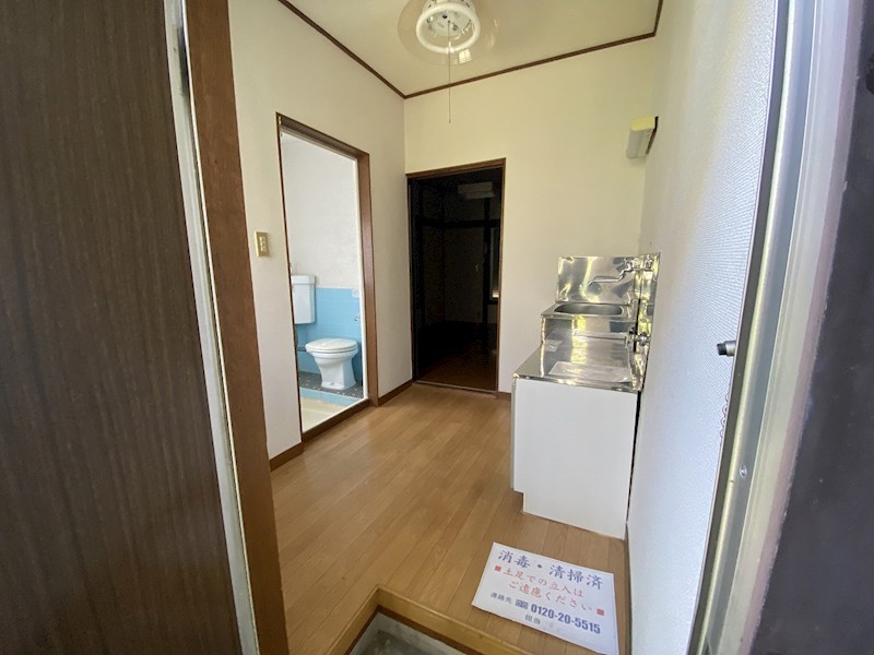 サンハイツ山口の玄関写真