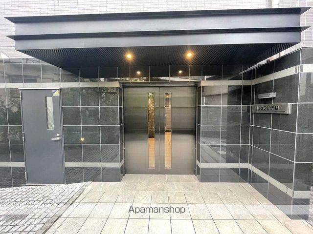 エントランス　エントランス