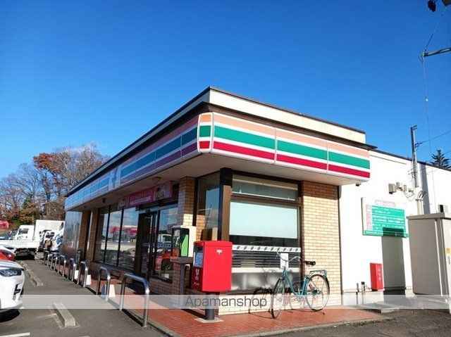 コンビニ　セブンイレブン富谷とちの木店（コンビニ）まで350m