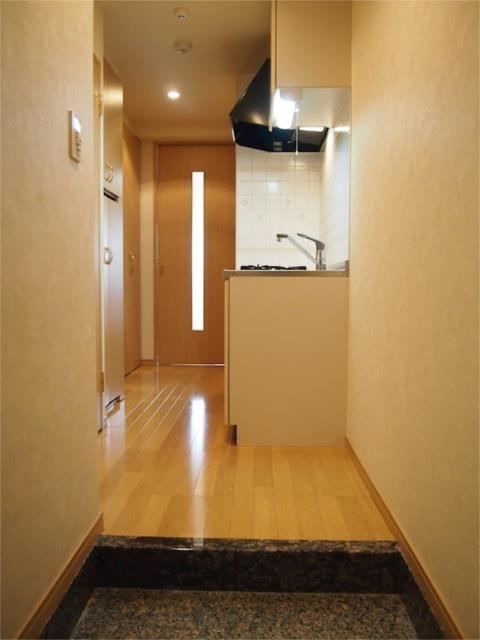 玄関　シンプルで使いやすい玄関です