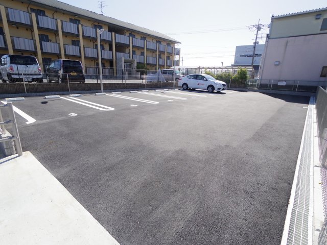 ＪＲ関西本線 奈良駅 バス乗車時間：14分 最寄りバス停で下車 徒歩2分 3階建 築9年のその他写真