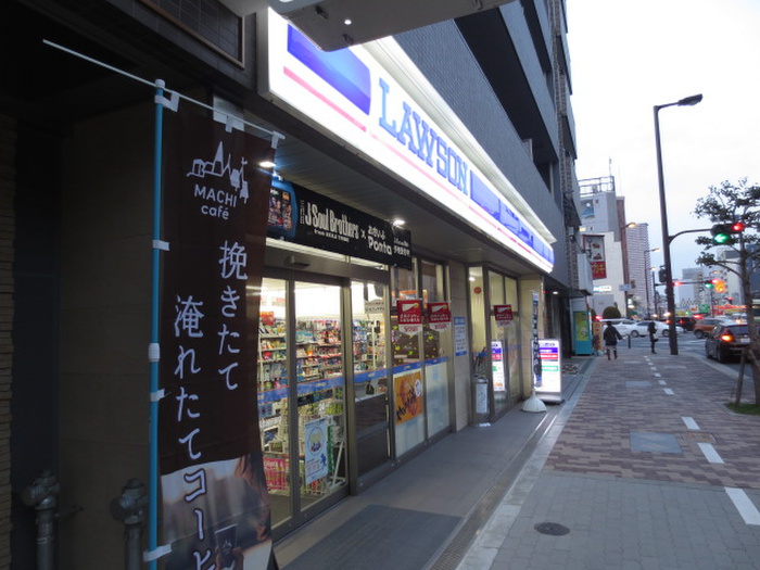 コンビニ　ローソン大阪城北詰駅前店（コンビニ）まで140m