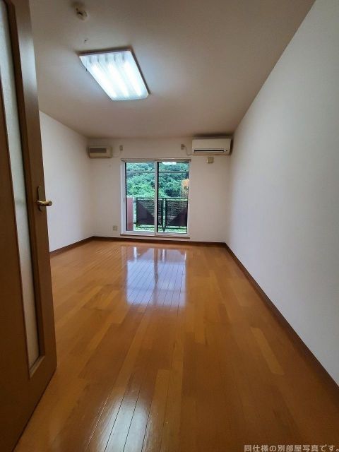 ドムス前山の居間写真