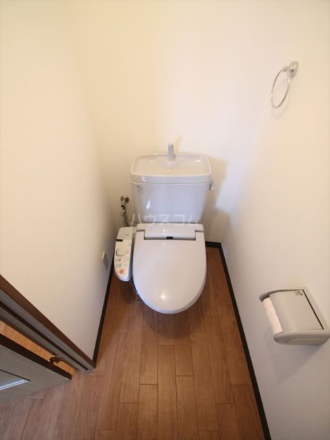 ヴィラナリー大日のトイレ写真