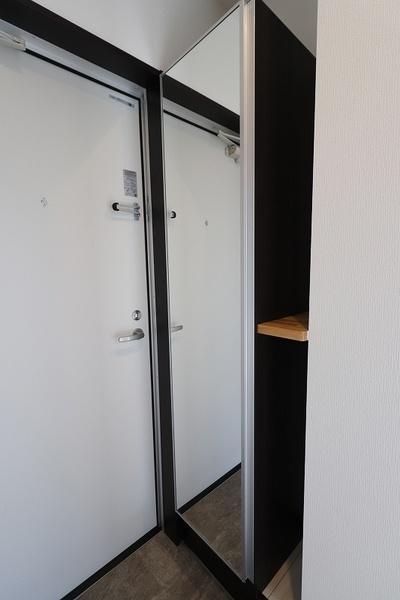 地下鉄箱崎線 箱崎宮前駅 徒歩5分 3階建 築4年の玄関写真