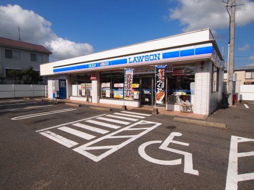 コンビニ　ローソン 宗像日の里五丁目店（コンビニ）まで124m
