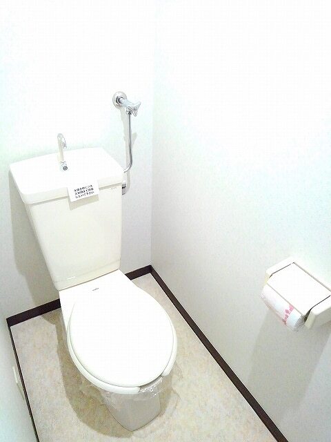 プラドール石山のトイレ写真