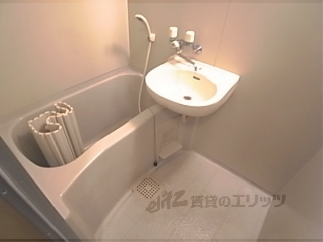 バス・シャワールーム　やっぱりお風呂とトイレは別が良いです