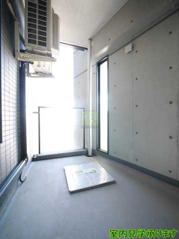 バルコニー　別部屋の画像になります。