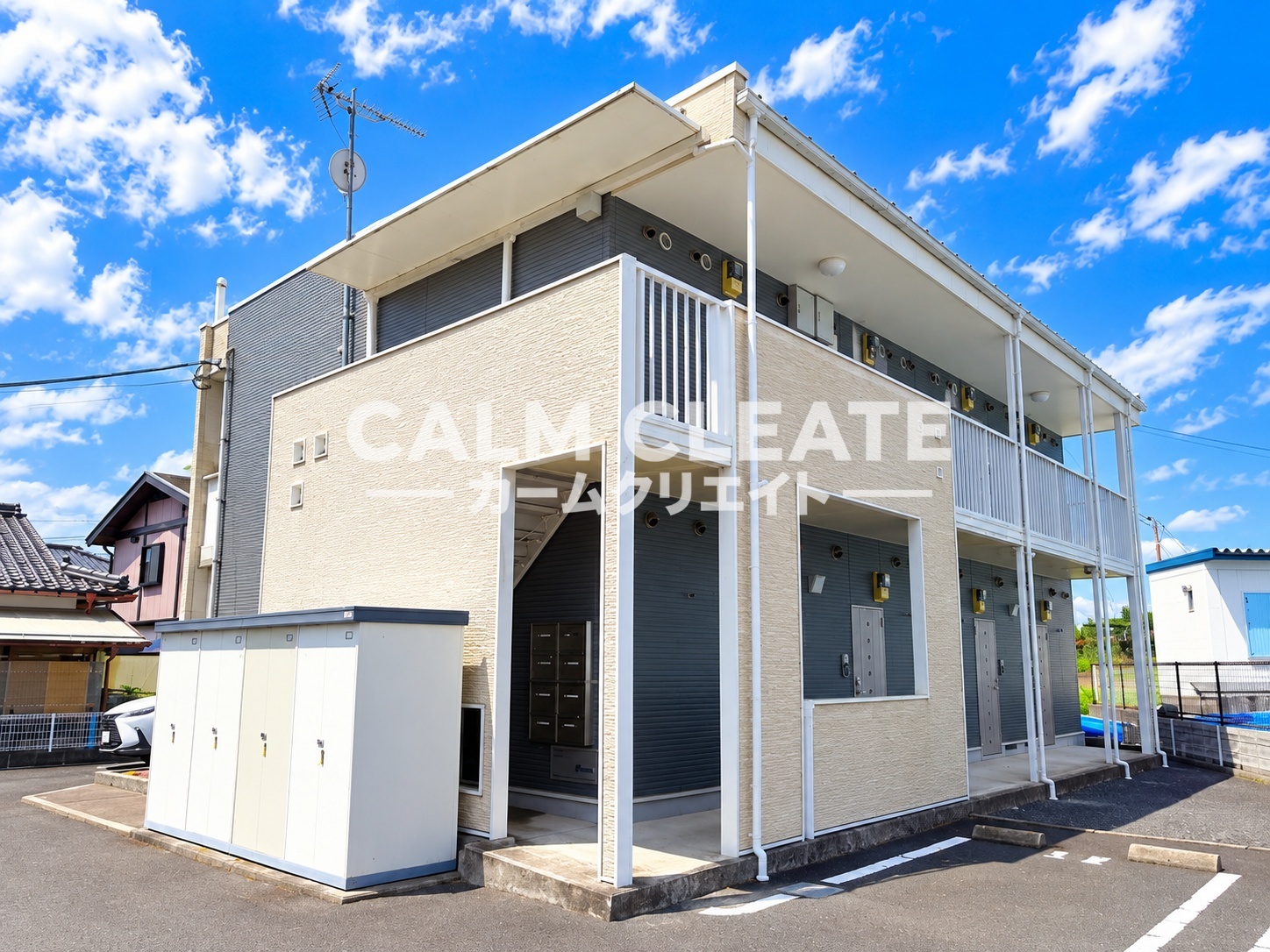 建物外観　最上階の角部屋、電子キー搭載◇即入居可能で内見も可能です♪