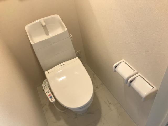 トイレ　シャワー付トイレ（イメージ）