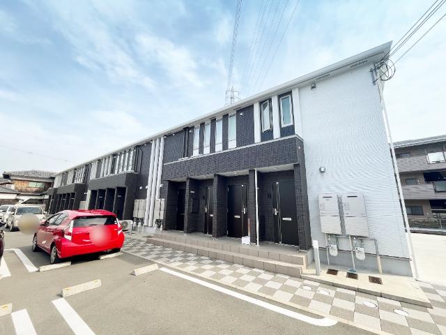 建物外観　外観写真（昼）