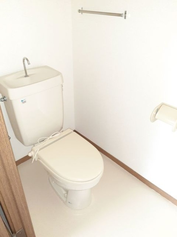 トイレ　図面と現状に相違がある場合には現状を優先