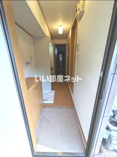 小田急小田原線 本厚木駅 バス乗車時間：20分 最寄りバス停で下車 徒歩2分 2階建 築24年のその他写真