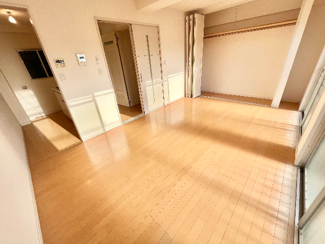 コーポニュートミセの居間写真