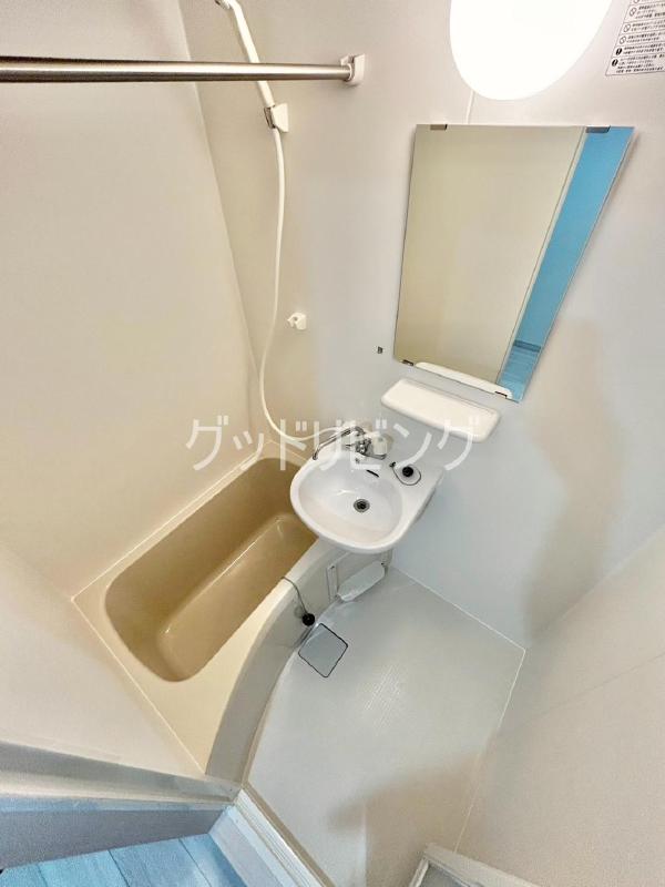 L.メゾン扇 B棟の風呂写真