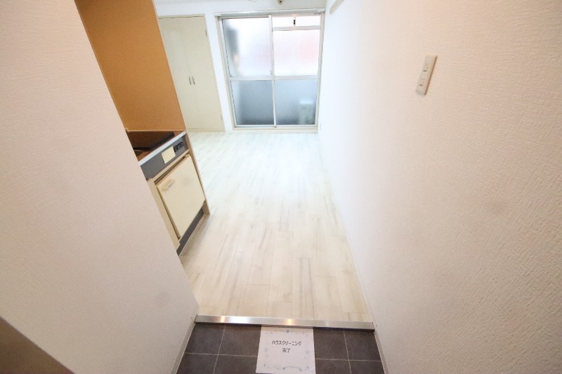 阪神本線 杭瀬駅 徒歩3分 5階建 築30年の玄関写真