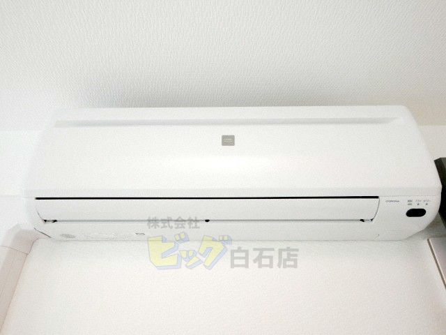 その他設備　夏も快適なエアコン付きです♪