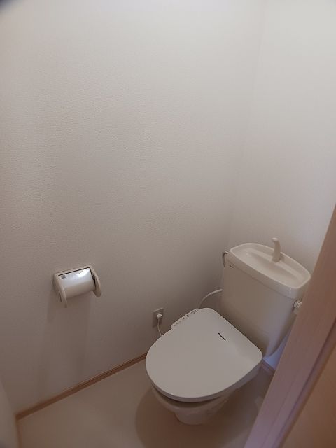 ツインヒルズ Cのトイレ写真