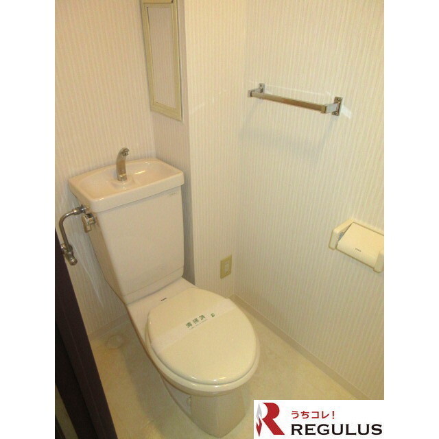 メゾンドール・カムイα館のトイレ写真