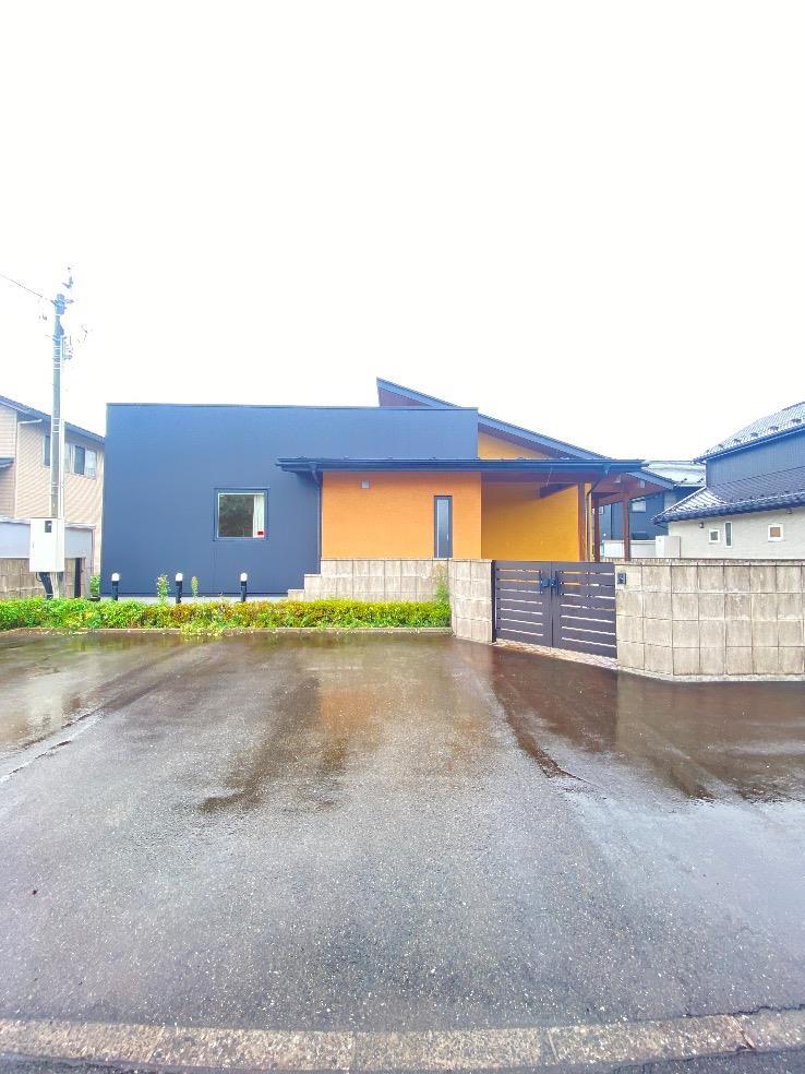 上野町四丁目貸家