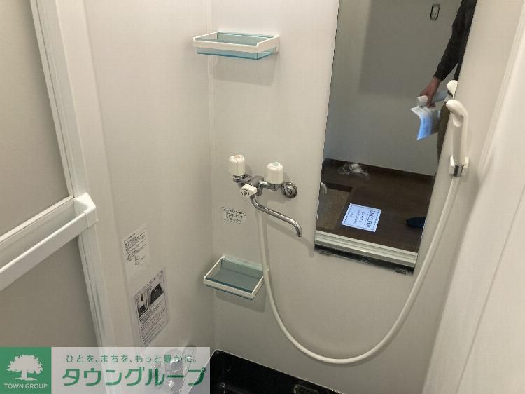 バス・シャワールーム　玄関