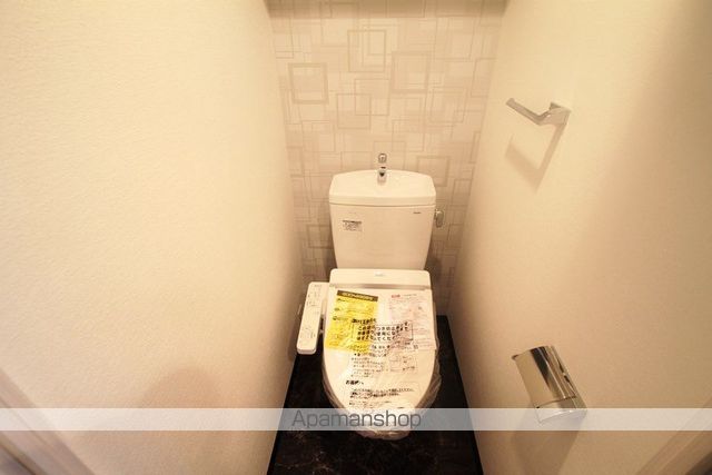 M-RESIDENCE新大阪Gardenのトイレ写真
