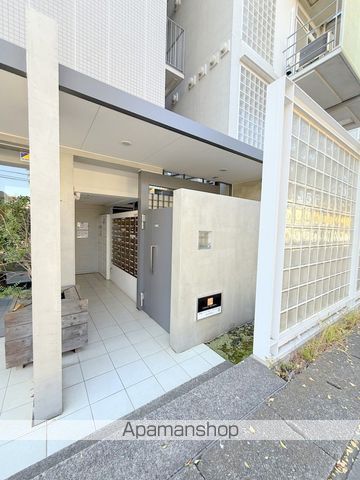 東急田園都市線 たまプラーザ駅 徒歩9分 5階建 築22年の外観写真
