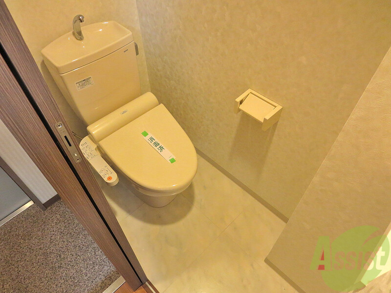 クリスタルコート江坂のトイレ写真