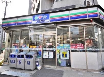コンビニ　スリーエフ（コンビニ）まで100m