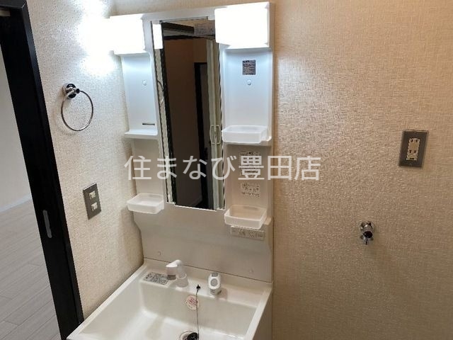 名鉄名古屋本線 新安城駅 徒歩19分 2階建 築37年の内装写真