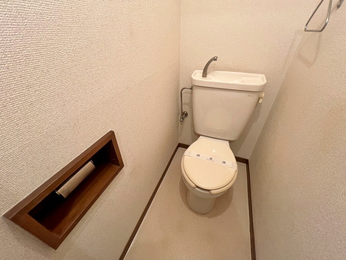 プリムローズ西荻のトイレ写真