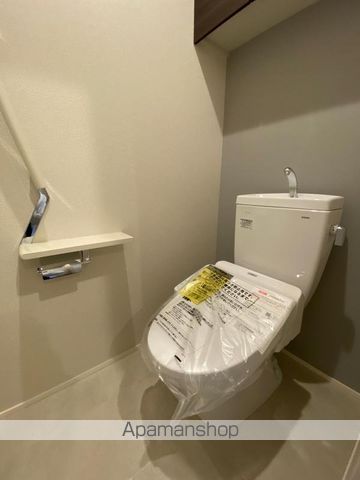 高松琴平電鉄琴平線 三条駅 徒歩18分 2階建 築4年のトイレ写真