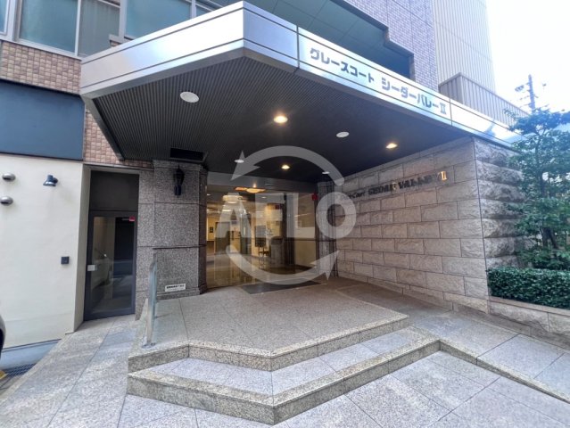 エントランス　クローバー・プレミア昭和町　エントランス