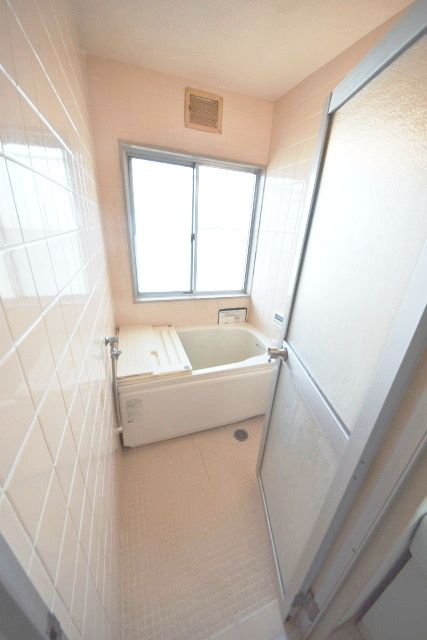 バス・シャワールーム　★お部屋探しはタウンハウジング高幡不動店まで★