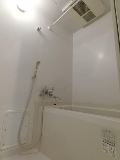 東急目黒線 西小山駅 徒歩5分 3階建 築19年の風呂写真