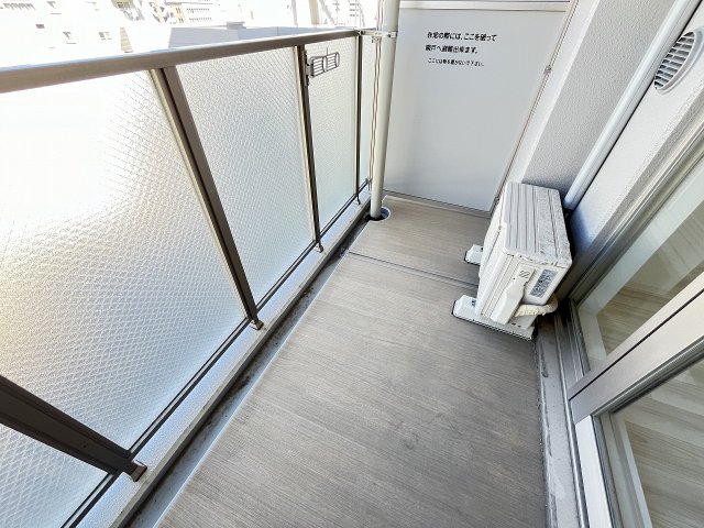 バルコニー　お洗濯にも便利なバルコニー付き