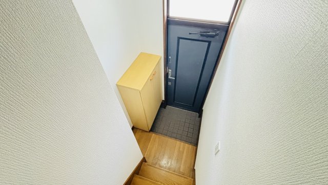 メモリープラザ吉松Cの玄関写真