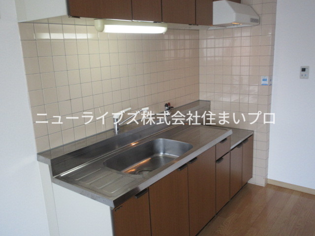 京阪本線 寝屋川市駅 徒歩2分 7階建 築28年のキッチン写真