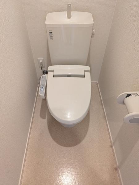トイレ　トイレ