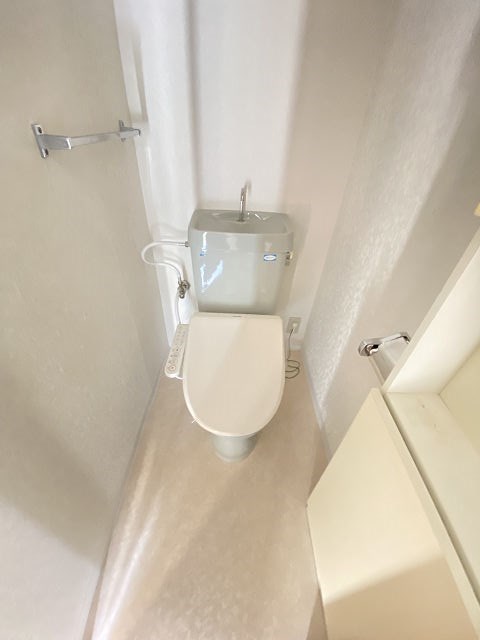 トイレ　落ち着いたトイレです