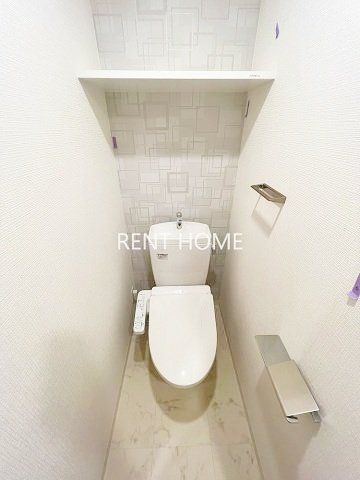 トイレ　ウォシュレット付き