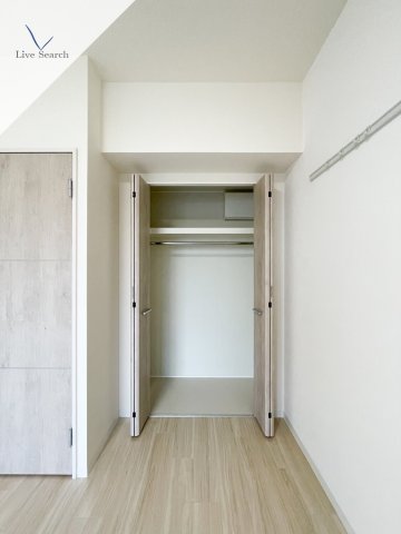 収納　※写真は同じマンションの違う部屋のものになります。