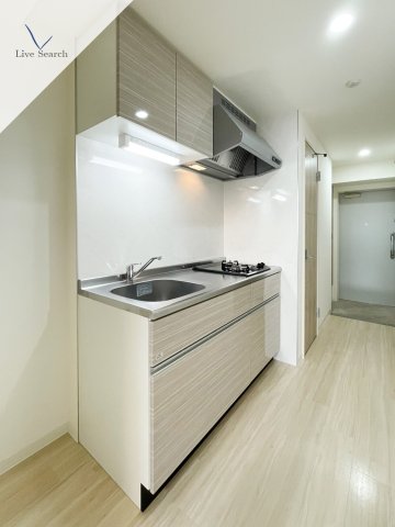キッチン　※写真は同じマンションの違う部屋のものになります。