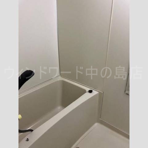 バス・シャワールーム　詳細は、ウィンドワード中の島までご相談下さい。