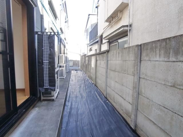 バルコニー　１階はテラスタイプ♪